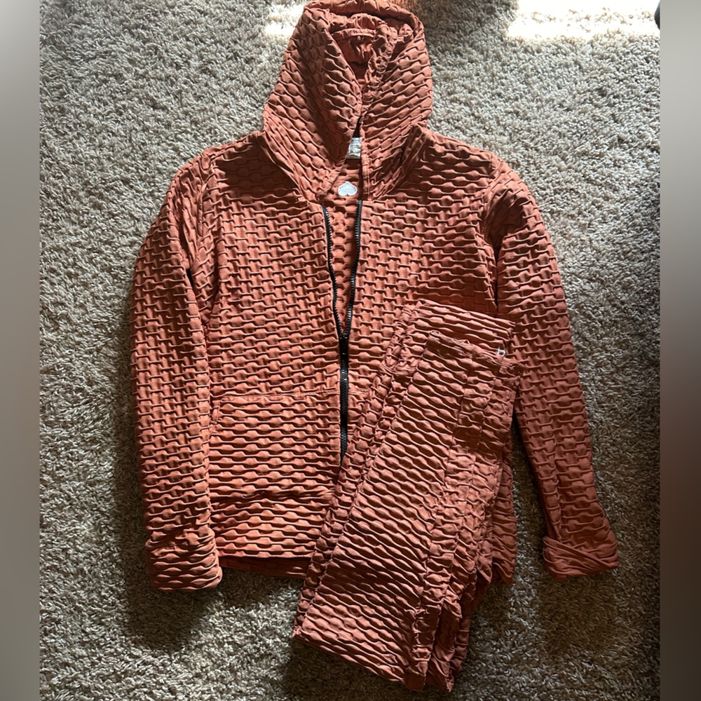 Booty by Brabants blush chrome jacket and leggings
